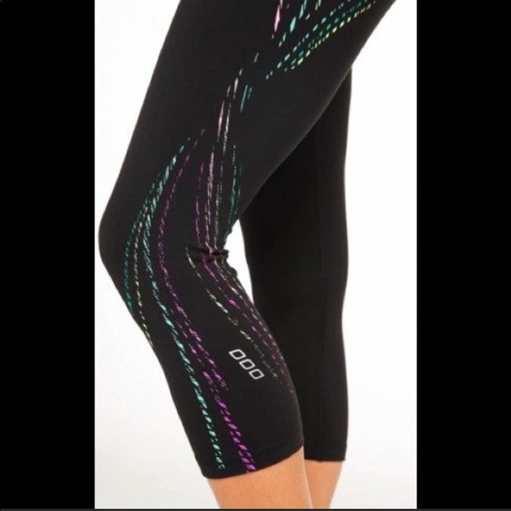 Lorna Jane 7/8 Hi Speed Tight Size Small